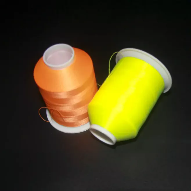 Kuinka Glow in the Dark -lanka toimii ilman paristoja tai sähköä?